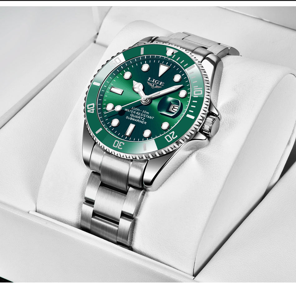 Masculine Signature Stainless Diver Watch