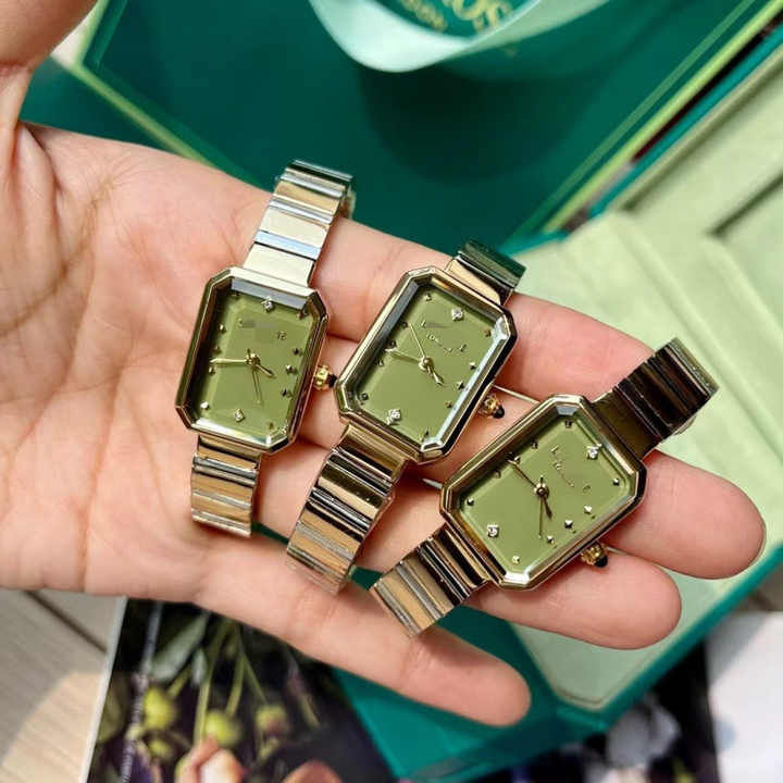 Sophisticated Green-Toned Wristwatch